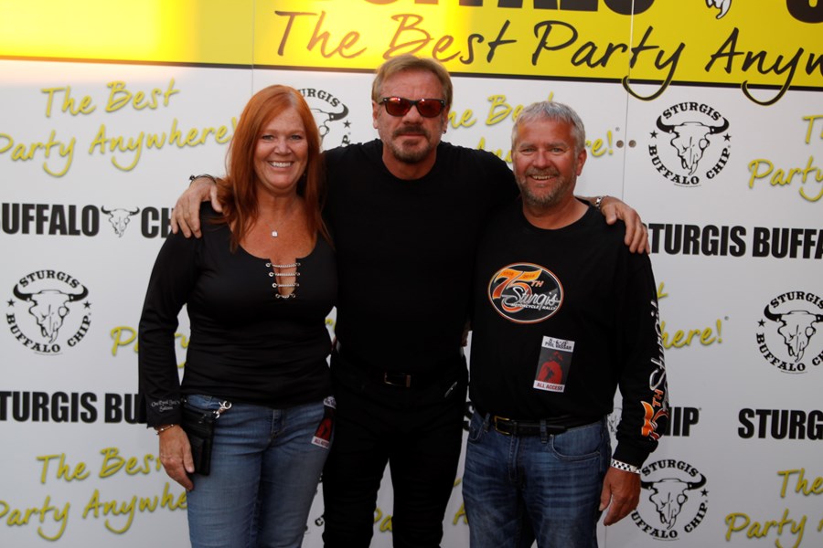 View photos from the 2018 Meet-n-Greet Phil Vassar Photo Gallery